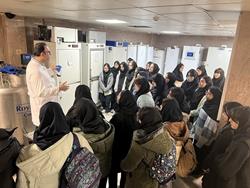 بازدید دختران دانش آموز مدرسه سما